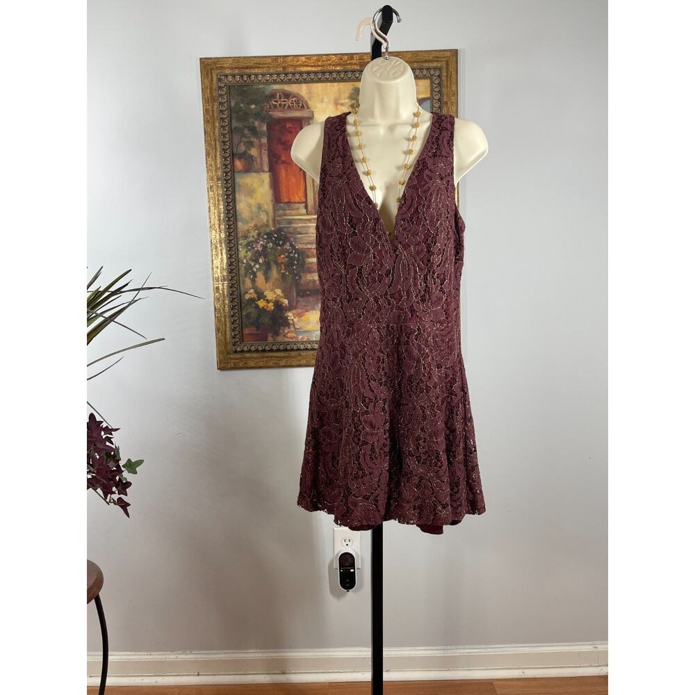 Charlotte Russe Fit & Flare Romper Womens‎ L Burgundy Lace Deep V-Neck Romantic